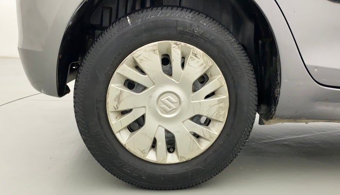 2014 Maruti Swift VXI, Petrol, Manual, 69,859 km, Right Rear Wheel