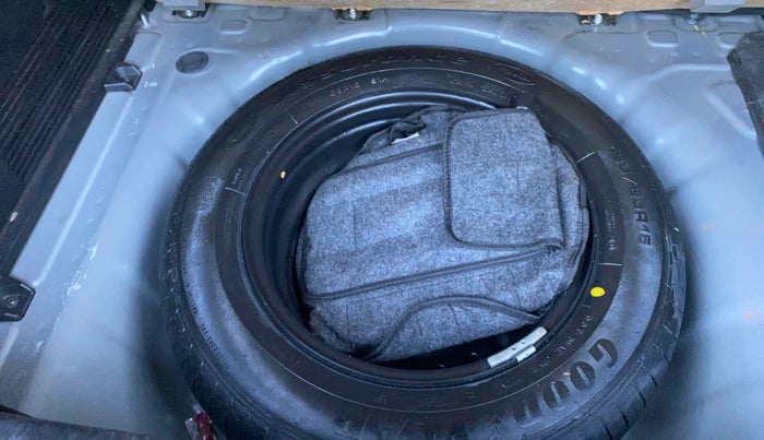 2023 KIA SONET HTK PLUS 1.0 IMT, Petrol, Manual, 22,001 km, Spare Tyre