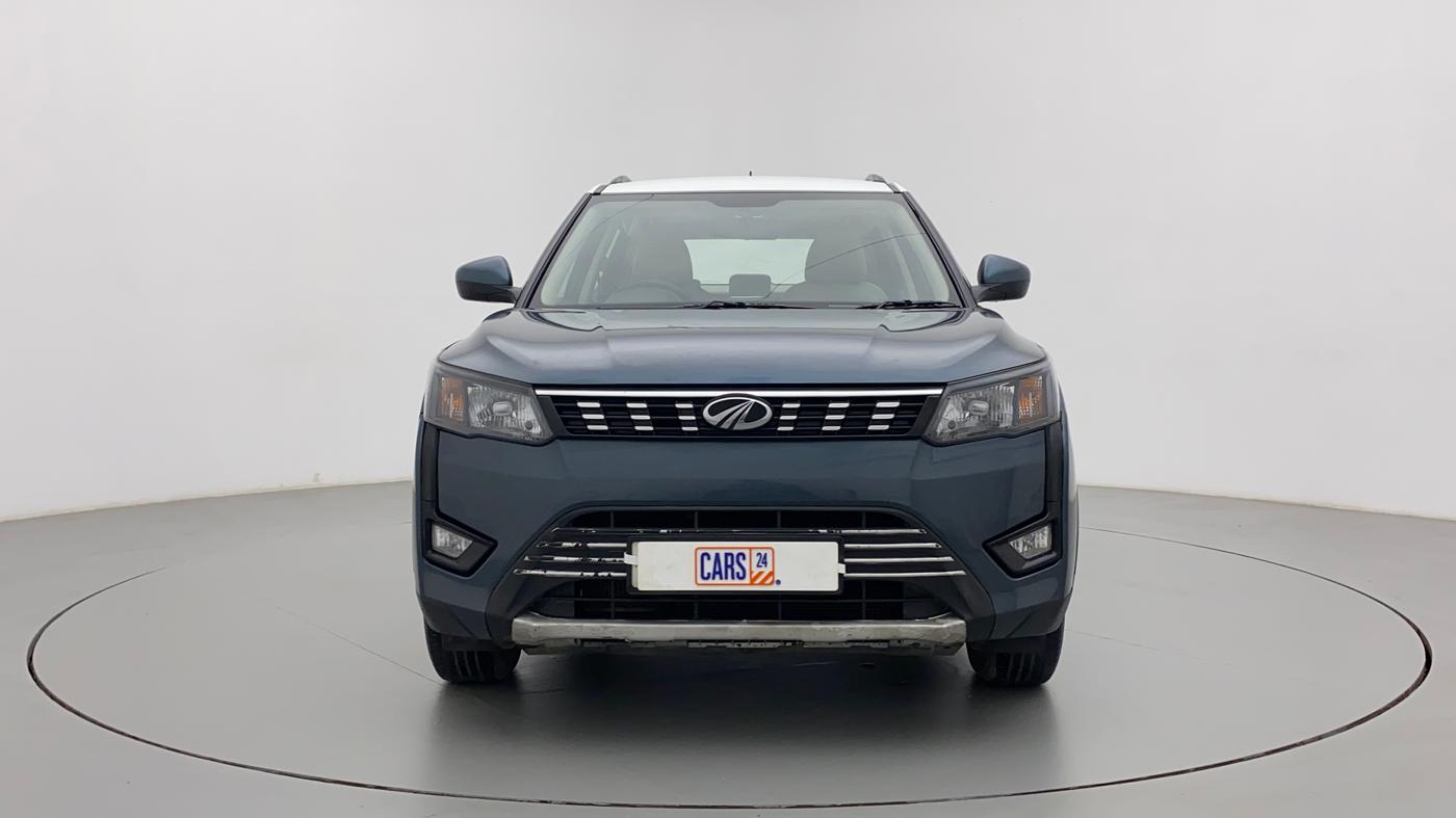 2021 Mahindra XUV300 W6 1.2 PETROL AMT, Petrol, Automatic, 29,945 km, Front