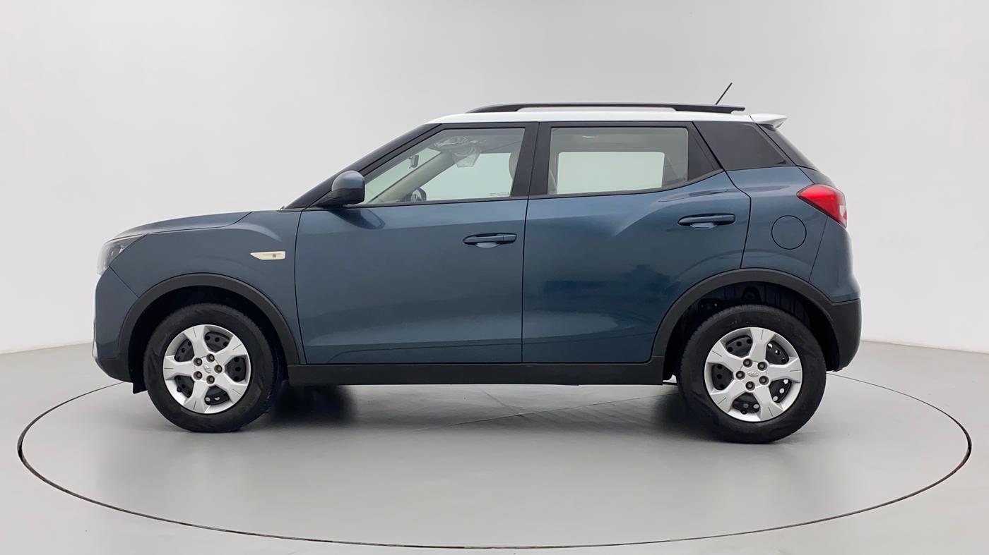 2021 Mahindra XUV300 W6 1.2 PETROL AMT, Petrol, Automatic, 29,945 km, Left Side