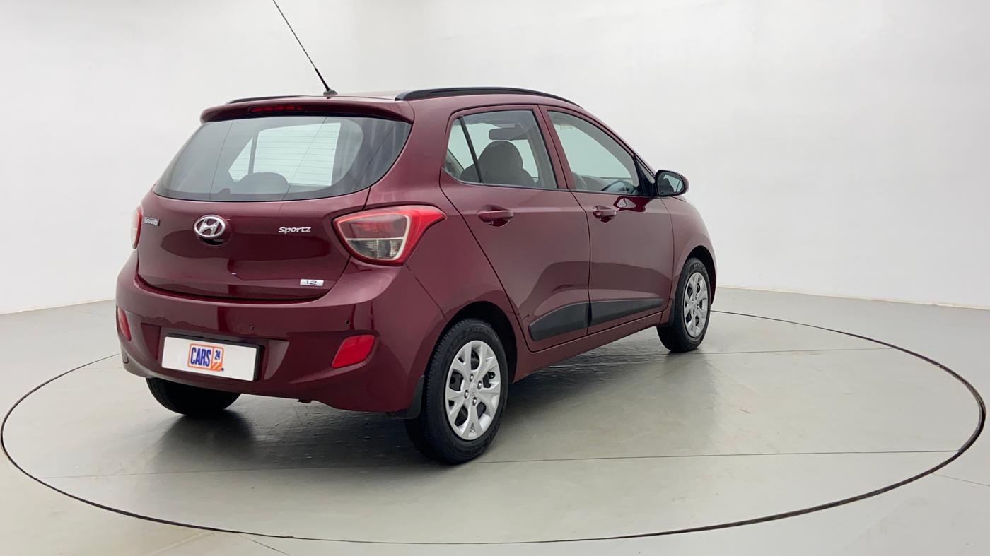 2016 Hyundai Grand i10 SPORTS 1.2 VTVT, Petrol, Manual, 27,193 km, Right Back Diagonal (45- Degree) View
