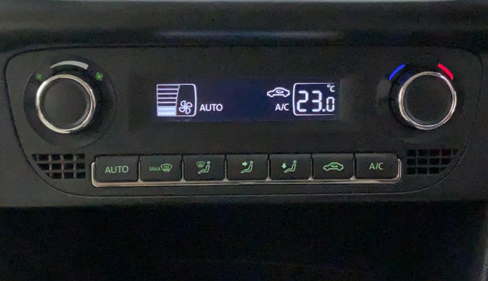 2017 Skoda Rapid 1.6 MPI STYLE AT, Petrol, Automatic, 39,166 km, Automatic Climate Control