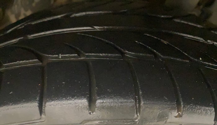 2016 Ford Ecosport TITANIUM 1.5L DIESEL, Diesel, Manual, 72,482 km, Left Front Tyre Tread