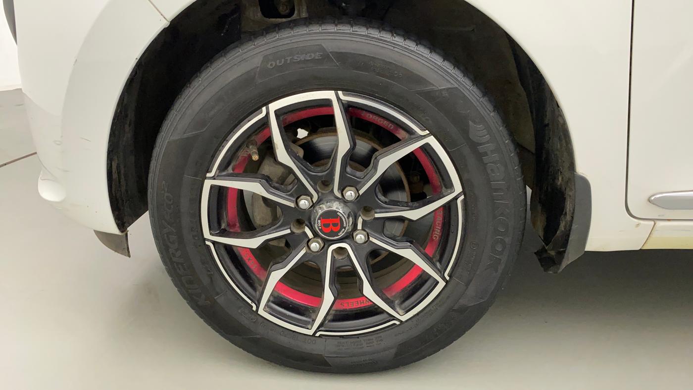 2019 Hyundai NEW SANTRO SPORTZ CNG, CNG, Manual, 52,733 km, Left Front Wheel
