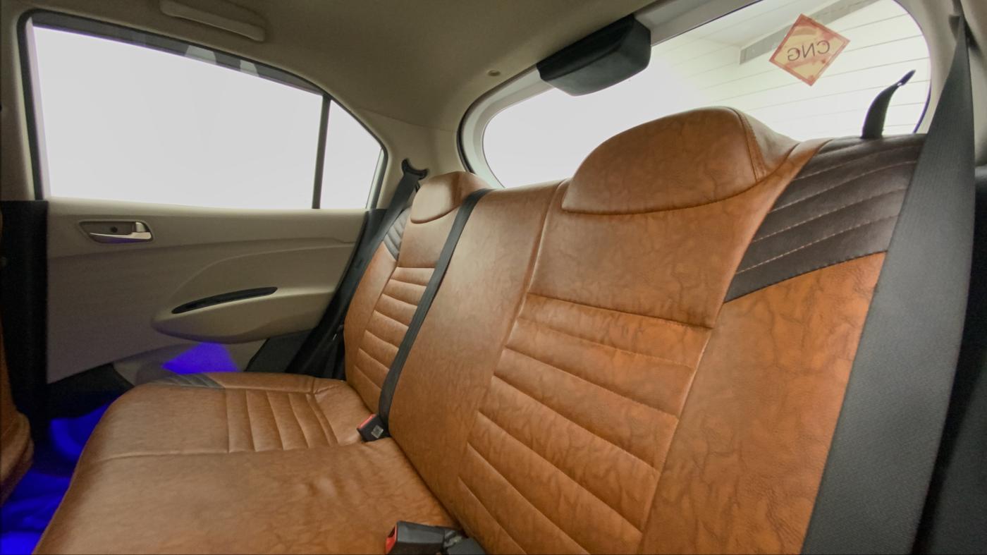 2019 Hyundai NEW SANTRO SPORTZ CNG, CNG, Manual, 52,733 km, Right Side Rear Door Cabin
