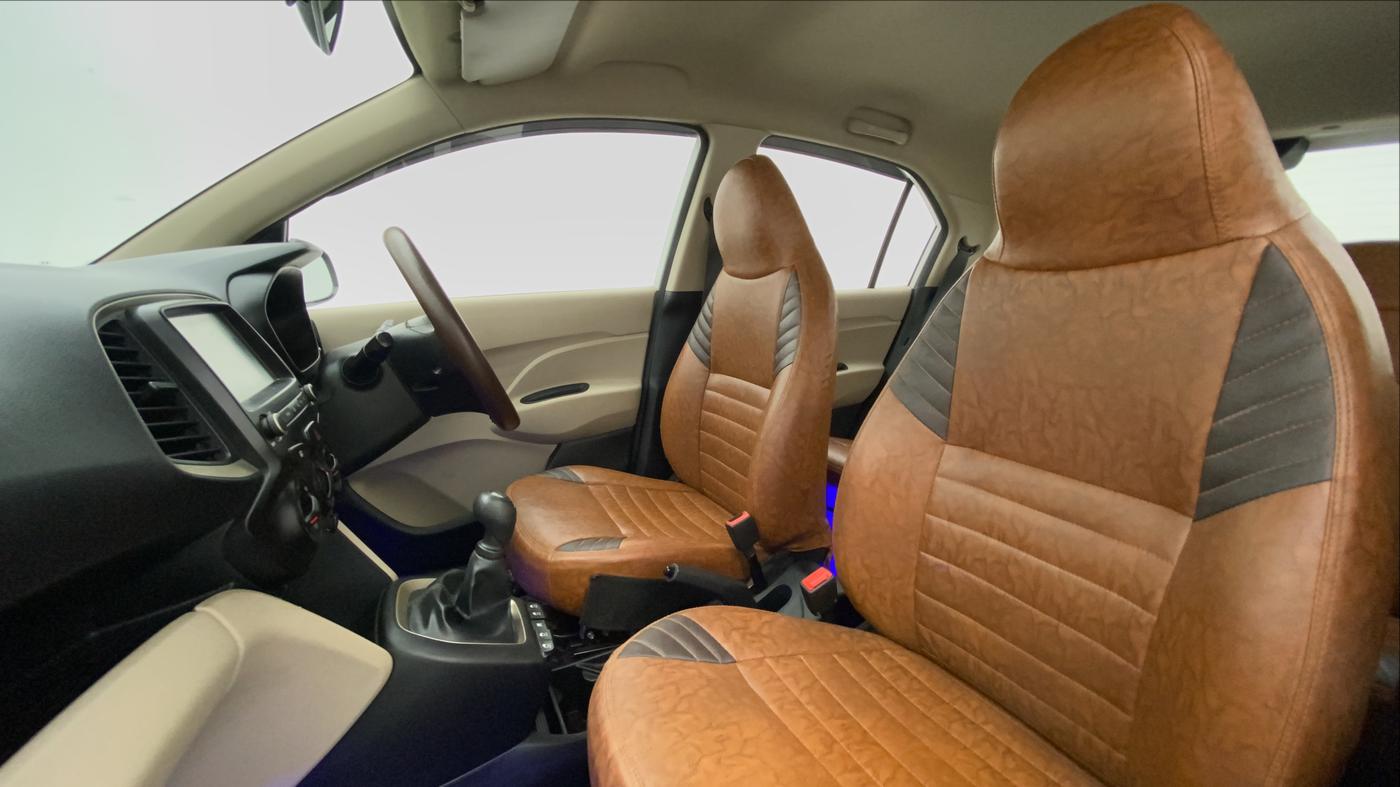 2019 Hyundai NEW SANTRO SPORTZ CNG, CNG, Manual, 52,733 km, Right Side Front Door Cabin