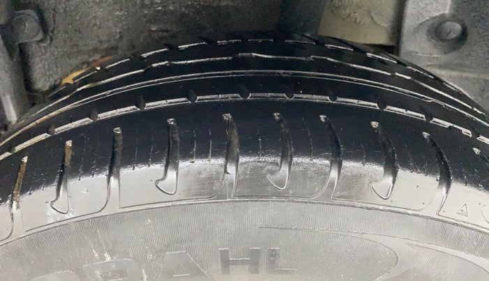 2018 Renault Duster RXS CVT, Petrol, Automatic, 24,428 km, Left Rear Tyre Tread