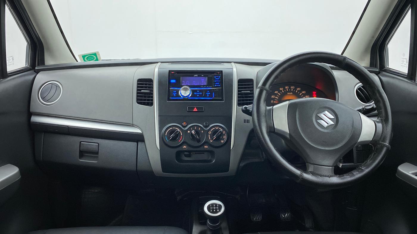 2012 Maruti Wagon R 1.0 LXI, Petrol, Manual, 42,217 km, Dashboard