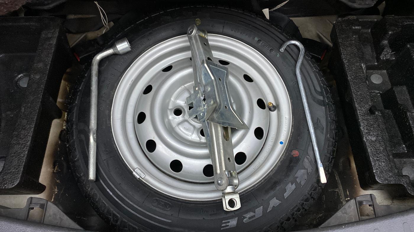 2012 Maruti Wagon R 1.0 LXI, Petrol, Manual, 42,217 km, Spare Tyre