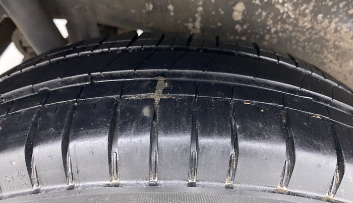 2012 Maruti Wagon R 1.0 LXI, Petrol, Manual, 42,217 km, Right Rear Tyre Tread