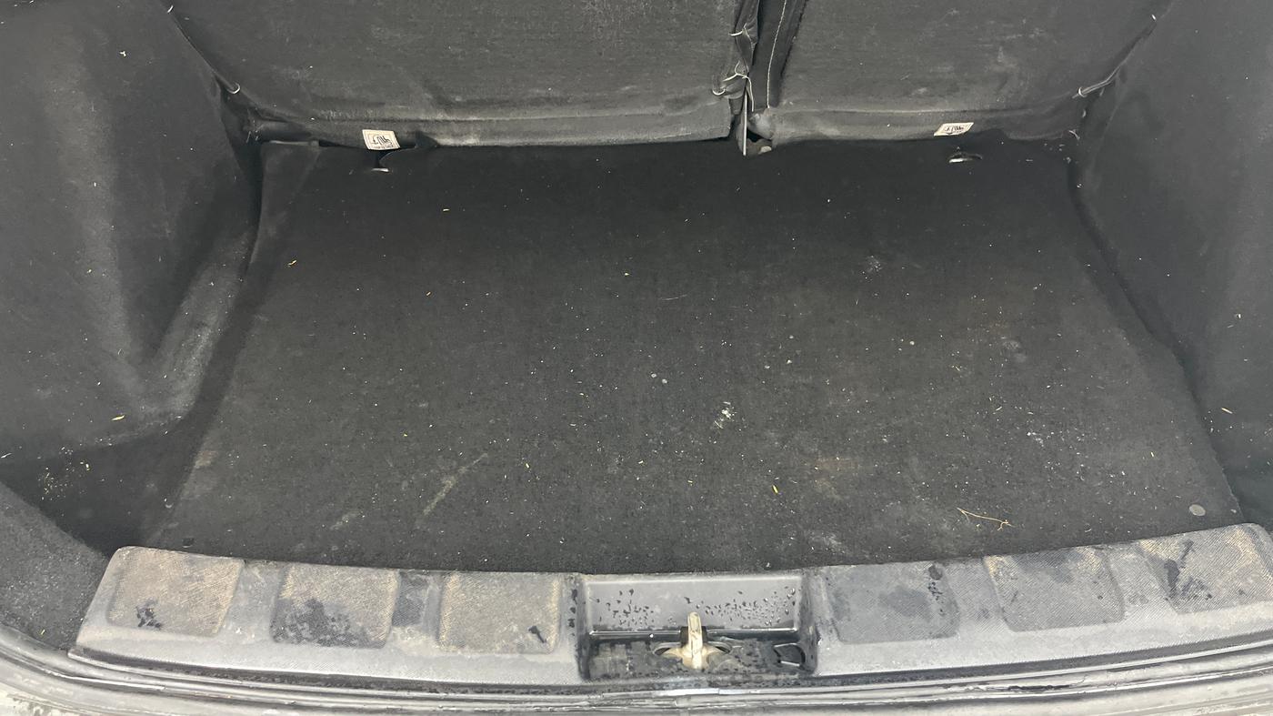 2020 Tata NEXON XZ PLUS PETROL SUNROOF, Petrol, Manual, 1,05,495 km, Boot Inside