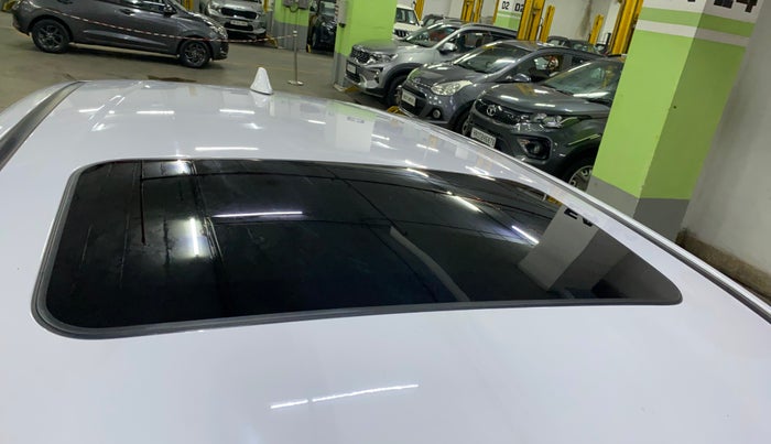 2023 Hyundai NEW I20 ASTA (O) 1.2 IVT, Petrol, Automatic, 55,036 km, Moonroof/ Sunroof