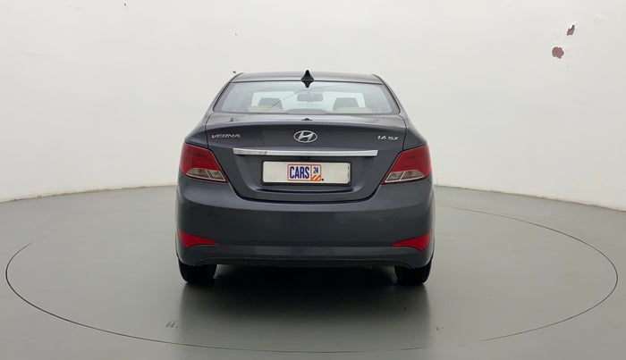 2016 Hyundai Verna 1.6 VTVT SX AT, Petrol, Automatic, 41,737 km, Back/Rear