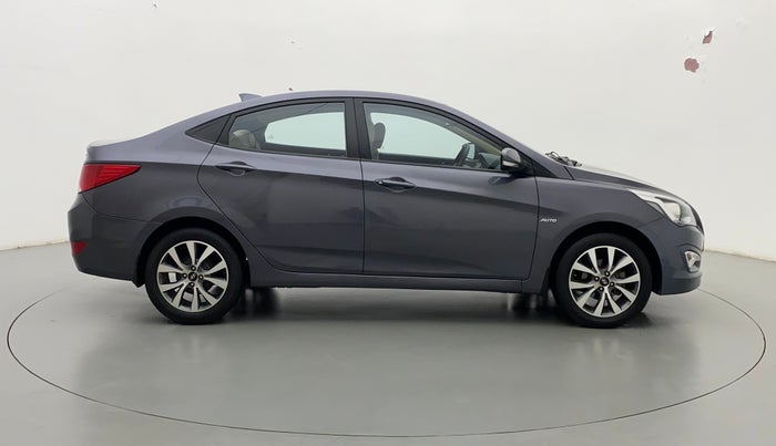 2016 Hyundai Verna 1.6 VTVT SX AT, Petrol, Automatic, 41,737 km, Right Side