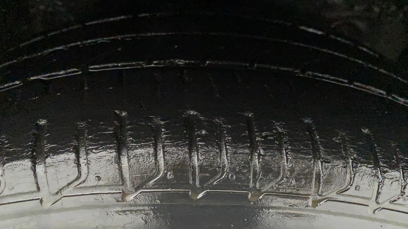 2016 Hyundai Verna 1.6 VTVT SX AT, Petrol, Automatic, 41,737 km, Right Front Tyre Tread