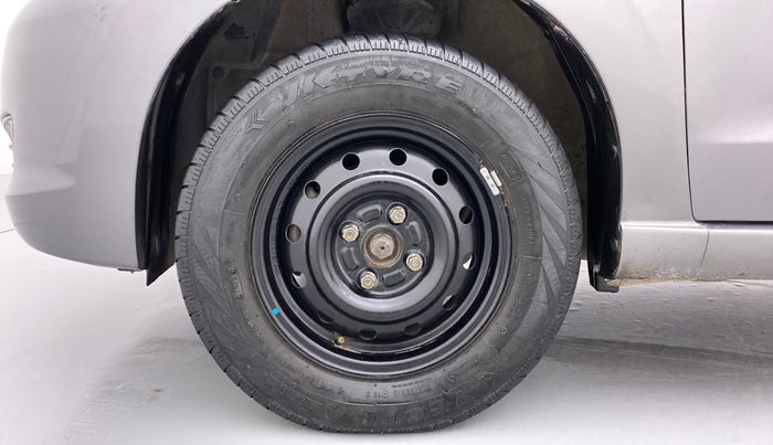 2013 Maruti A Star VXI (ABS) AT, Petrol, Automatic, 23,135 km, Left Front Wheel