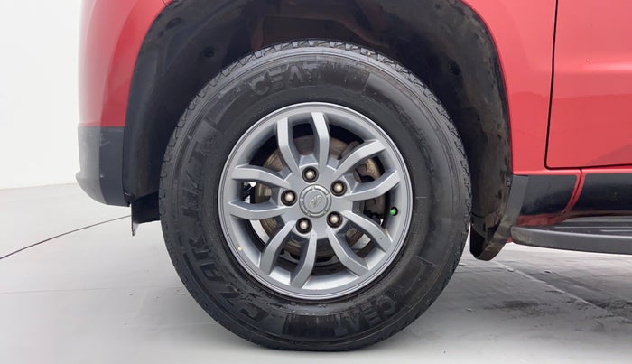 2018 Mahindra TUV300 T10 MT, Diesel, Manual, 36,128 km, Left FrontWheel