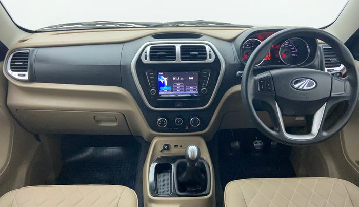 2018 Mahindra TUV300 T10 MT, Diesel, Manual, 36,128 km, Dashboard View