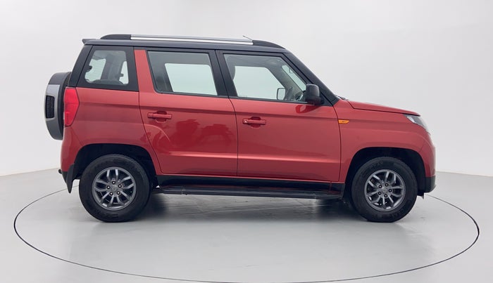 2018 Mahindra TUV300 T10 MT, Diesel, Manual, 36,128 km, Right Side View