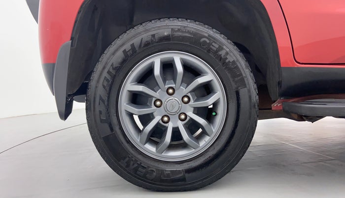 2018 Mahindra TUV300 T10 MT, Diesel, Manual, 36,128 km, Right Rear Wheel
