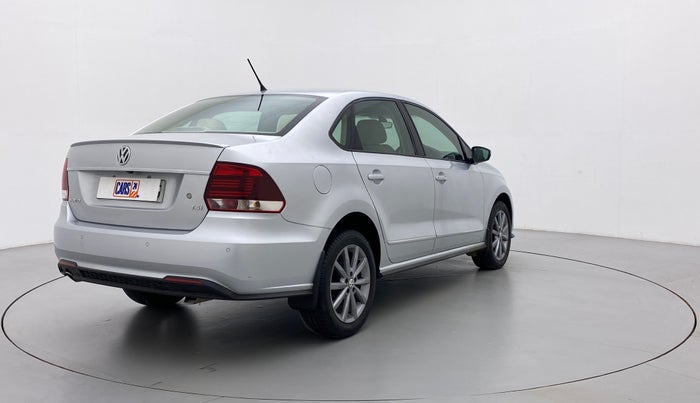 2022 Volkswagen Vento HIGHLINE PLUS 1.0 TSI AT, Petrol, Automatic, 4,988 km, Right Back Diagonal