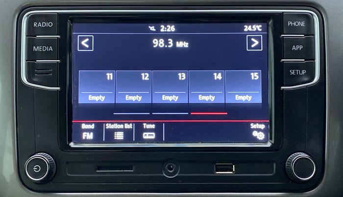 2022 Volkswagen Vento HIGHLINE PLUS 1.0 TSI AT, Petrol, Automatic, 4,988 km, Infotainment System