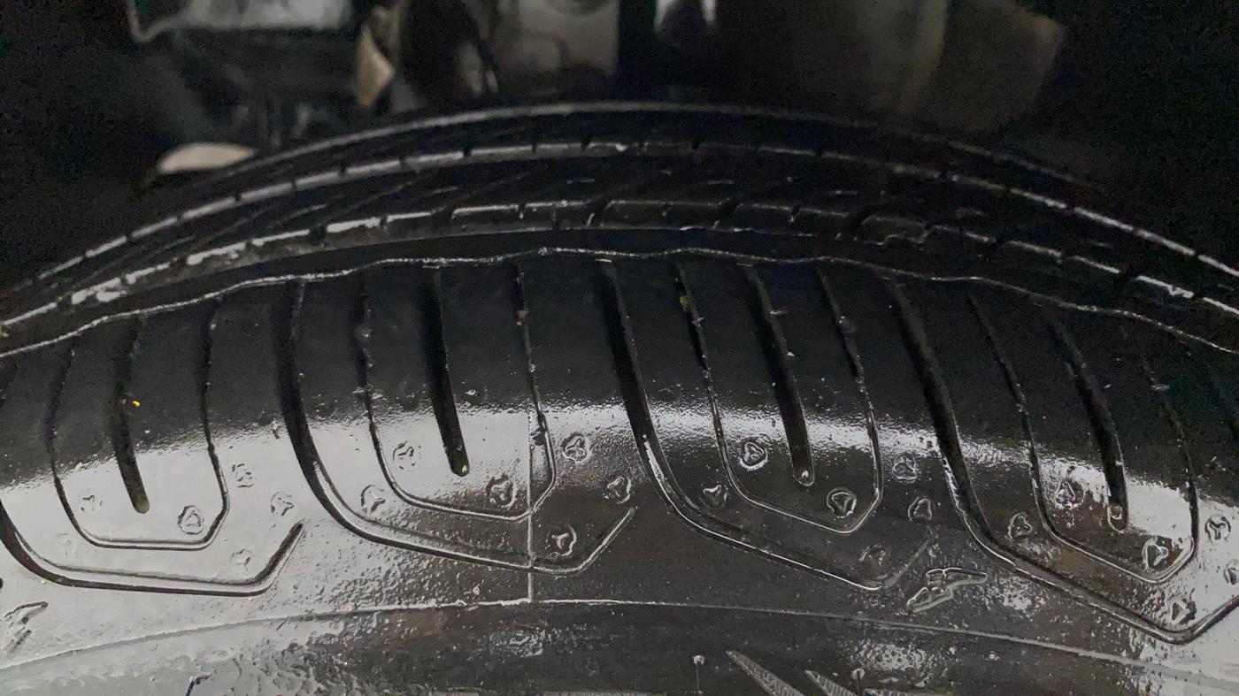 2022 Tata Tiago XT CNG, CNG, Manual, 5,542 km, Left Front Tyre Tread
