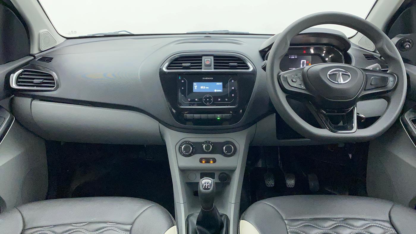 2022 Tata Tiago XT CNG, CNG, Manual, 5,542 km, Dashboard