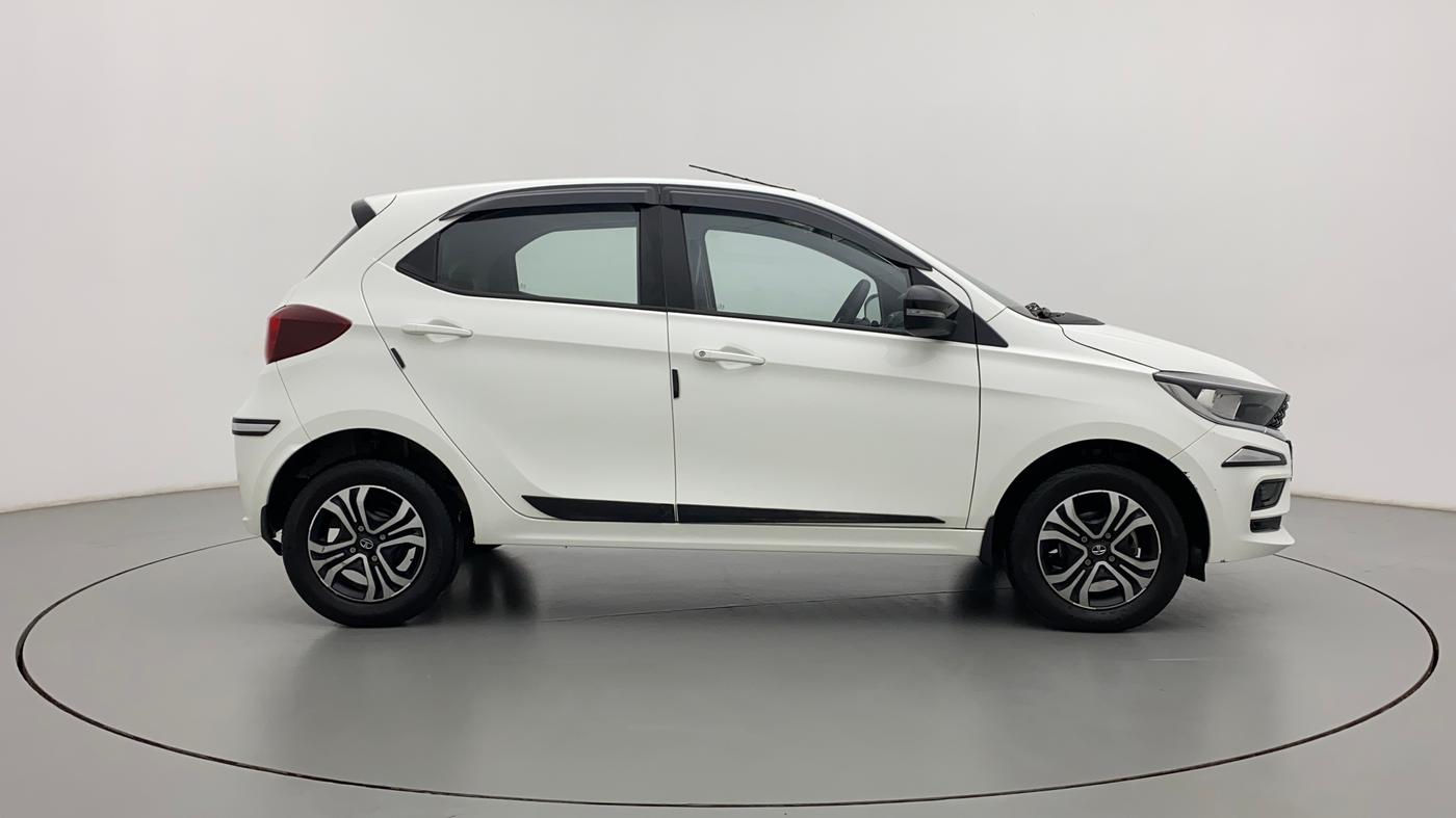 2022 Tata Tiago XT CNG, CNG, Manual, 5,542 km, Right Side View