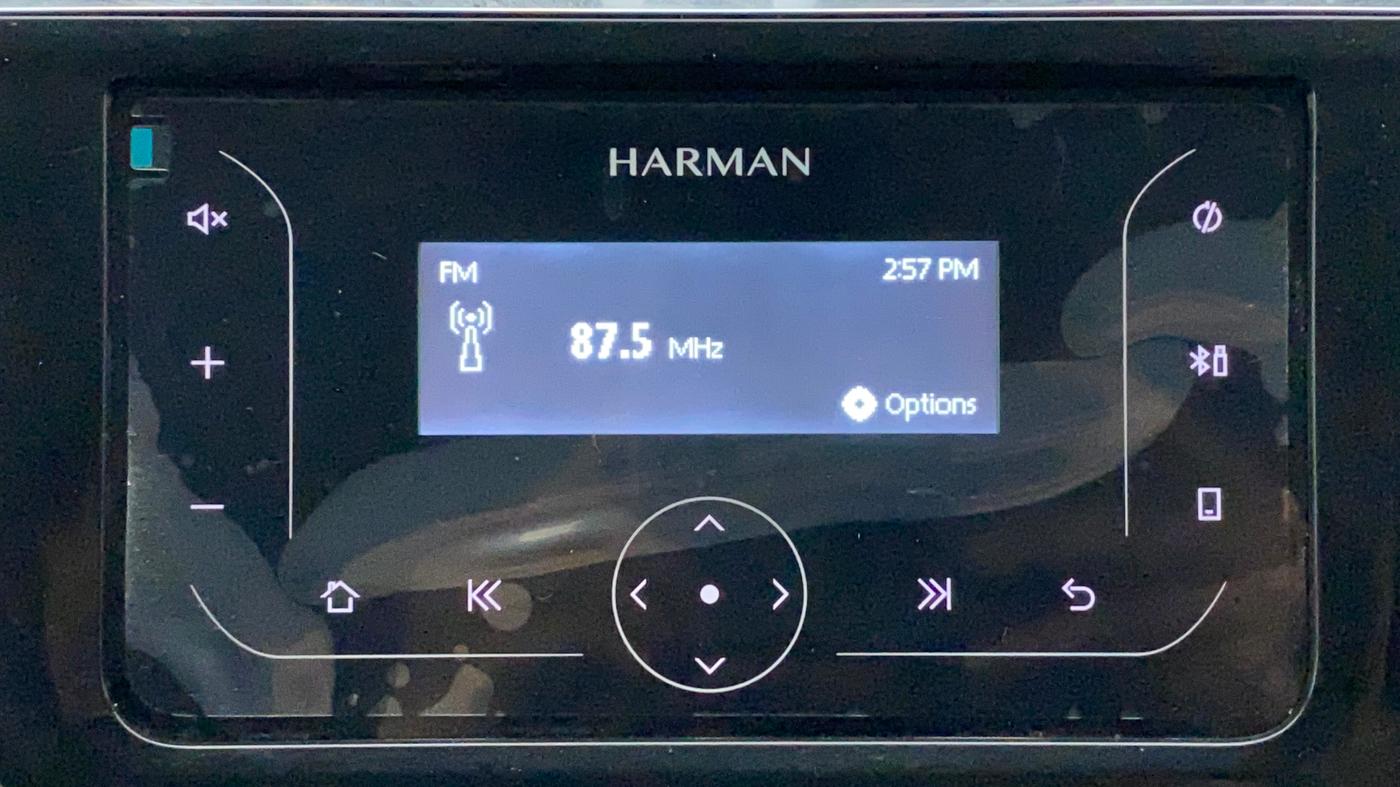 2022 Tata Tiago XT CNG, CNG, Manual, 5,542 km, Infotainment System