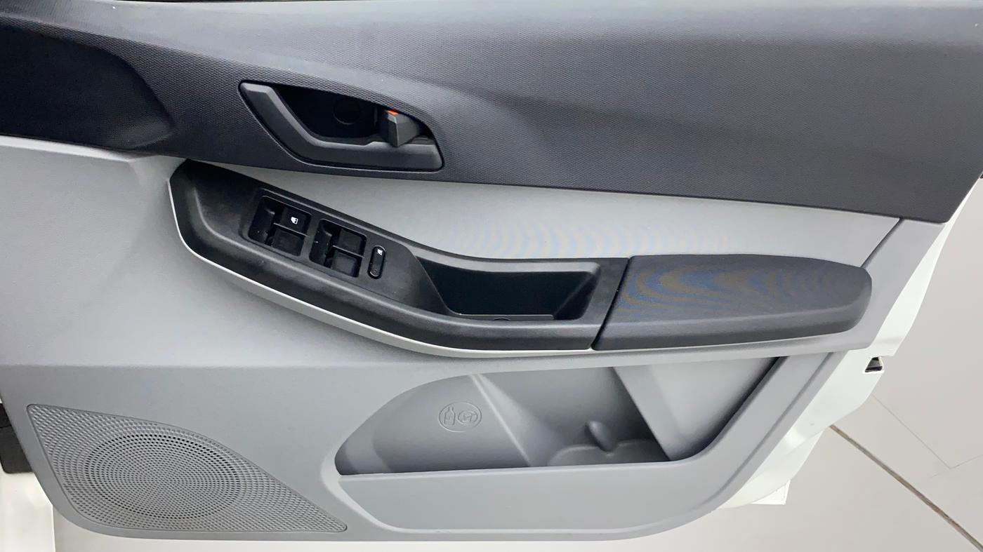 2022 Tata Tiago XT CNG, CNG, Manual, 5,542 km, Driver Side Door Panels Control