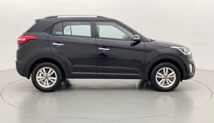 2016 Hyundai Creta 1.6 CRDI SX PLUS AUTO, Diesel, Automatic, 65,081 km, Right Side View