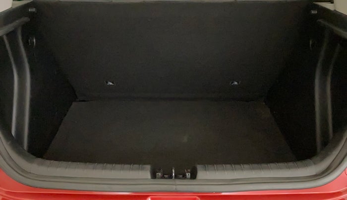 2022 Hyundai NEW I20 SPORTZ 1.2 MT, Petrol, Manual, 21,304 km, Boot Inside