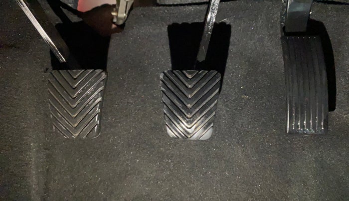 2022 Hyundai NEW I20 SPORTZ 1.2 MT, Petrol, Manual, 21,304 km, Pedals