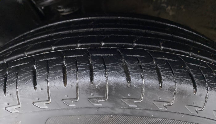 2018 Maruti IGNIS SIGMA 1.2, Petrol, Manual, 19,120 km, Left Front Tyre Tread