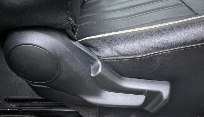 2018 Maruti IGNIS SIGMA 1.2, Petrol, Manual, 19,120 km, Driver Side Adjustment Panel