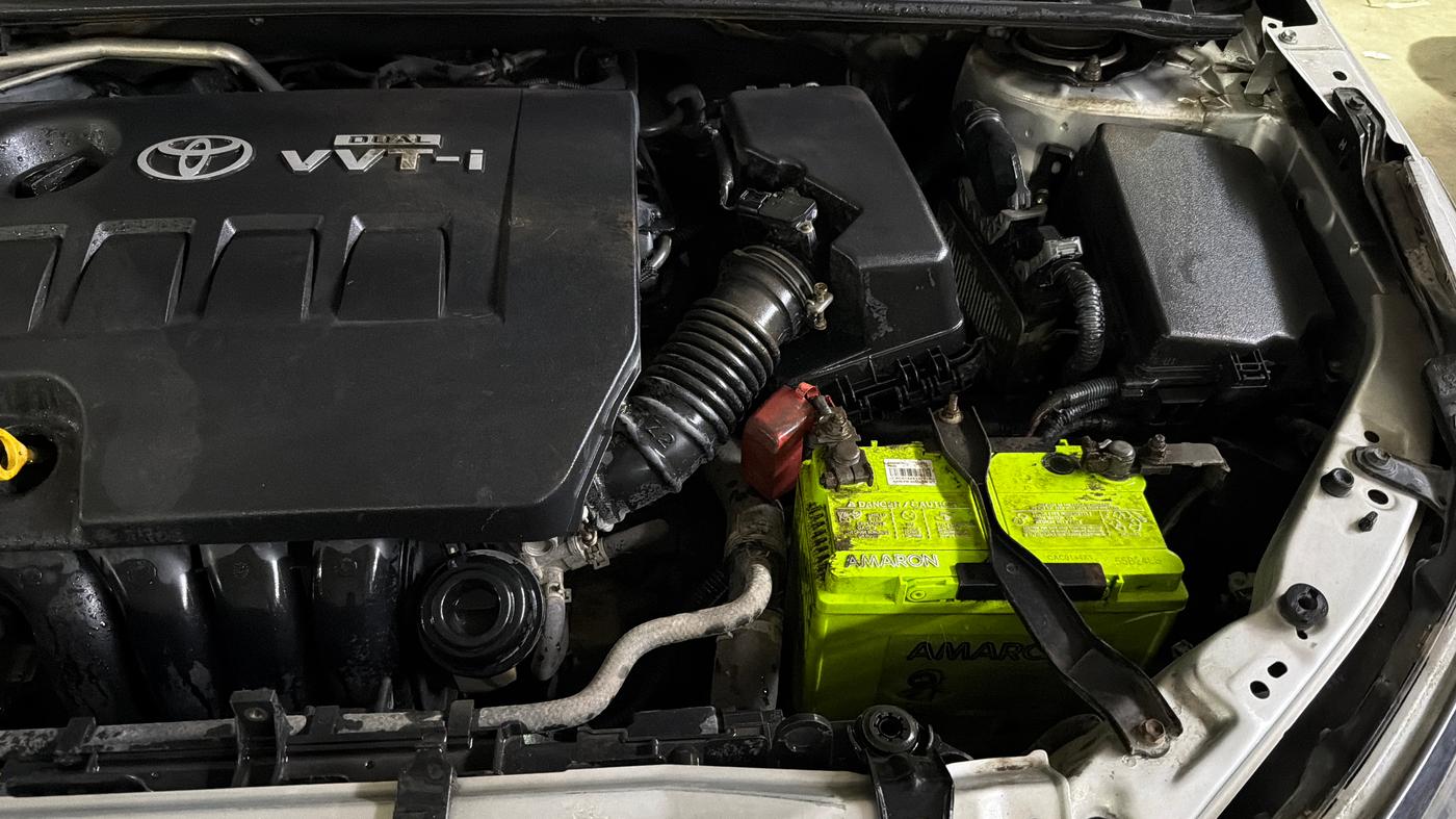 2014 Toyota Corolla Altis GL PETROL, Petrol, Manual, 68,761 km, Engine View - Left