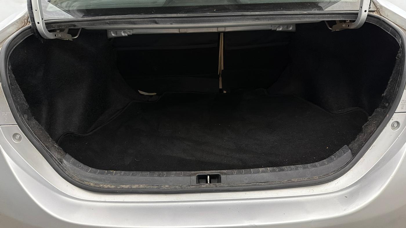 2014 Toyota Corolla Altis GL PETROL, Petrol, Manual, 68,761 km, Boot Inside