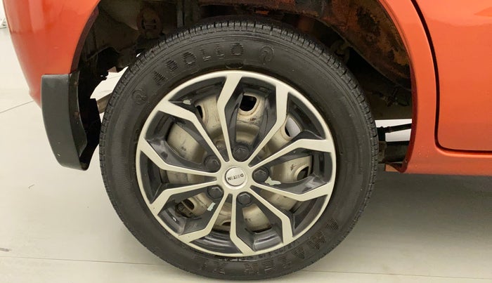 2012 Maruti Zen Estilo LXI CNG, CNG, Manual, 1,09,242 km, Right Rear Wheel