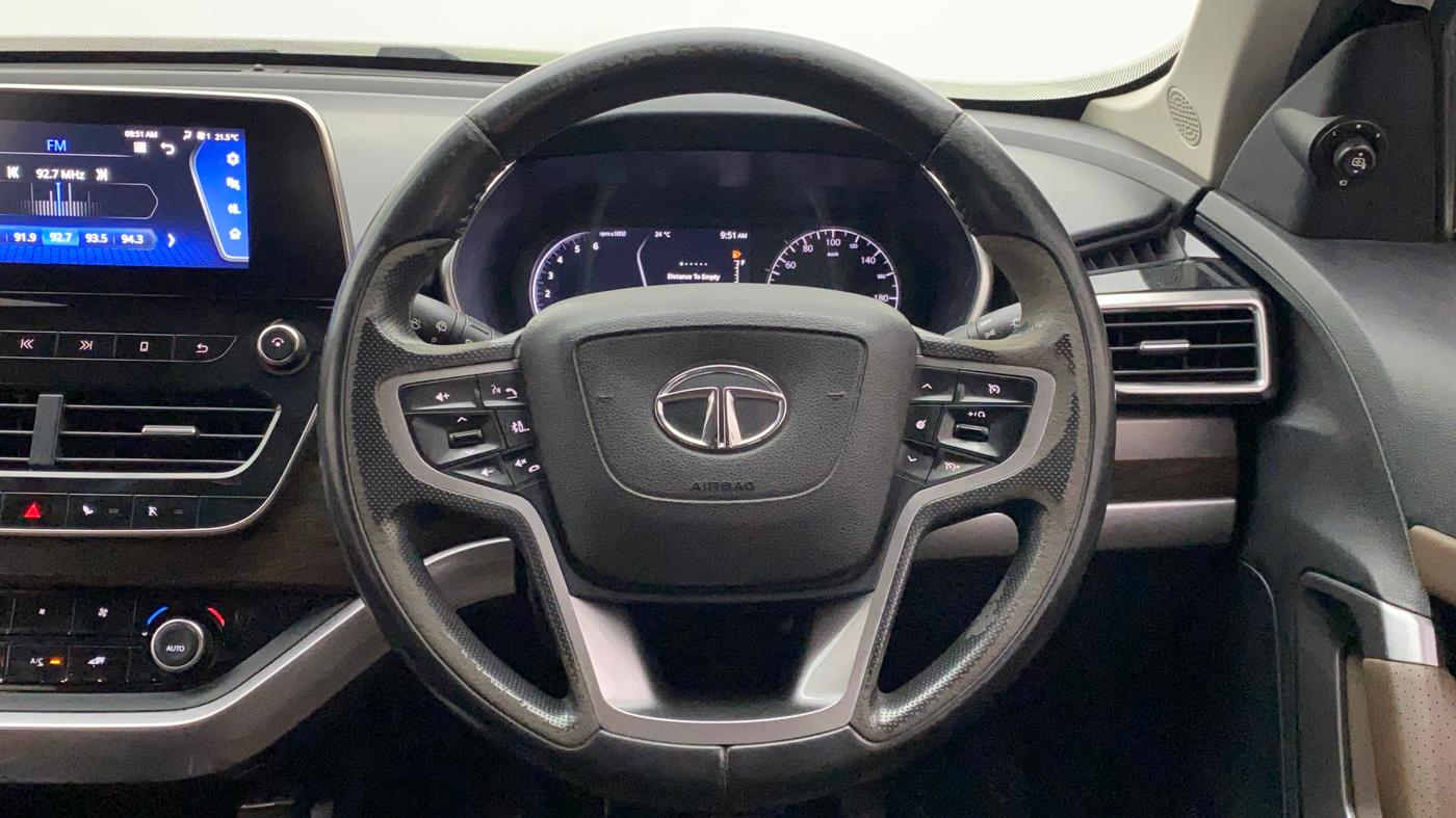 2019 Tata Harrier XZ 2.0L, Diesel, Manual, 95,445 km, Steering Wheel Close Up