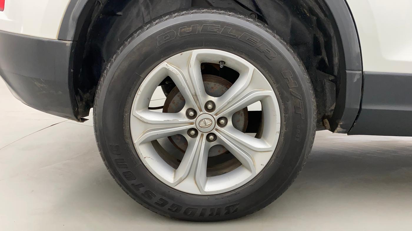 2019 Tata Harrier XZ 2.0L, Diesel, Manual, 95,445 km, Right Rear Wheel