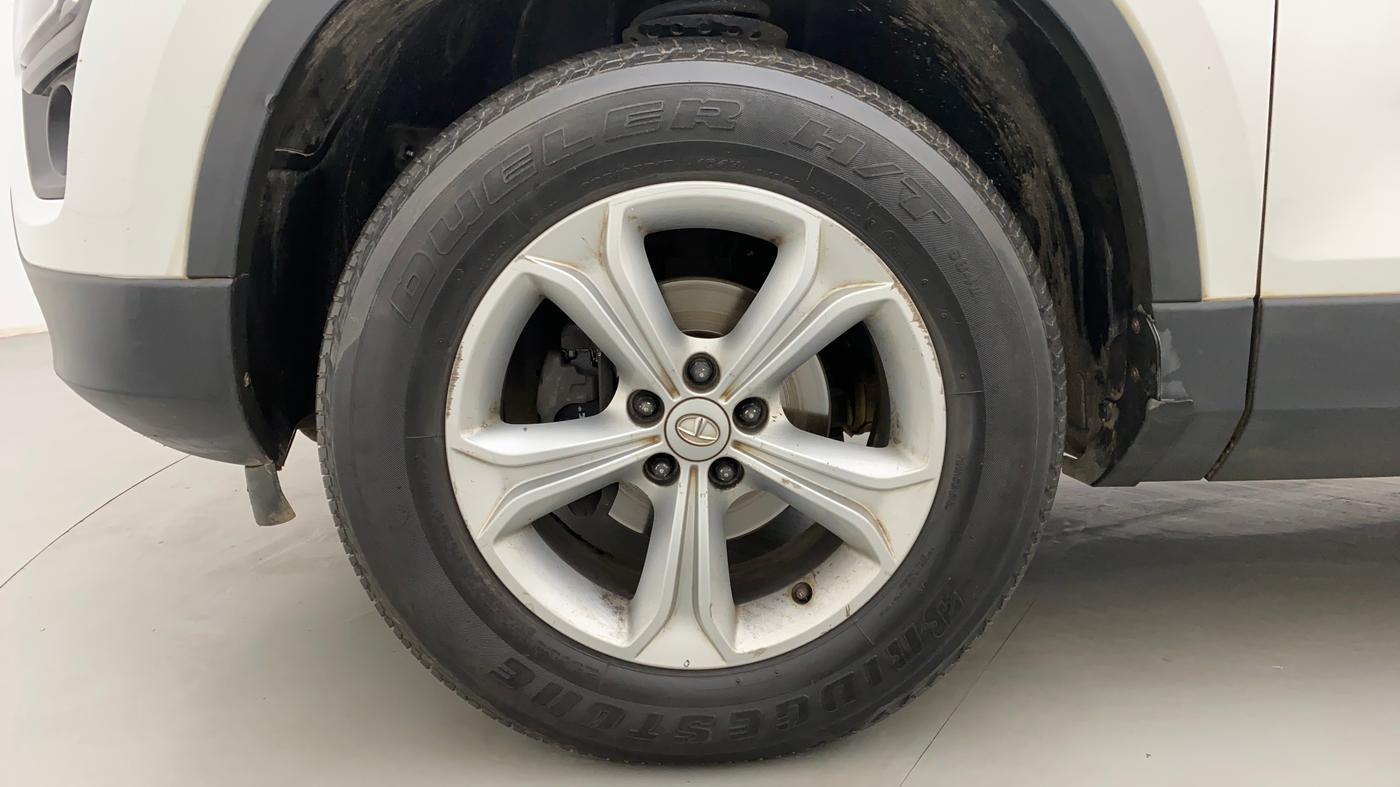2019 Tata Harrier XZ 2.0L, Diesel, Manual, 95,445 km, Left Front Wheel