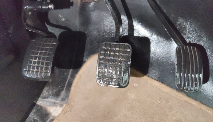 2013 Tata Indica Vista ZX QUADRAJET, Diesel, Manual, 81,604 km, Pedals