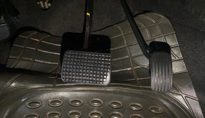 2018 Tata Tiago XZA PETROL, Petrol, Automatic, 77,227 km, Pedals