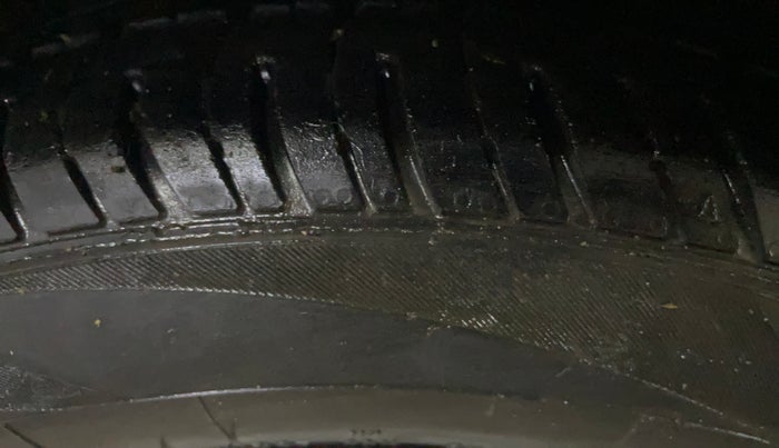 2018 Ford New Figo TREND 1.5L DIESEL, Diesel, Manual, 62,649 km, Left Front Tyre Tread