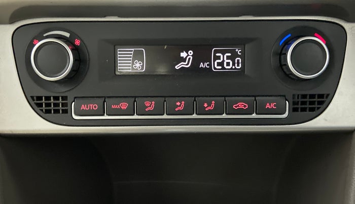 2015 Volkswagen Vento HIGHLINE PLUS 1.2 AT 16 ALLOY, Petrol, Automatic, 48,649 km, Automatic Climate Control