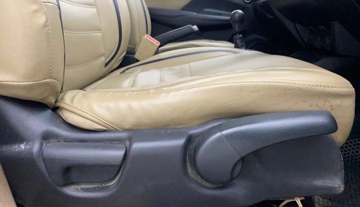 2017 Honda Jazz 1.2L I-VTEC V, Petrol, Manual, 46,899 km, Driver Side Adjustment Panel