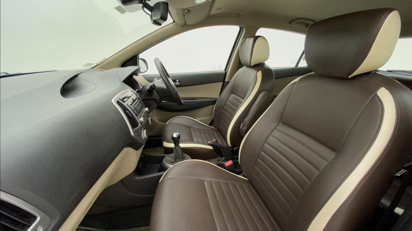 2012 Hyundai i20 ASTA 1.2, Petrol, Manual, 46,841 km, Right Side Front Door Cabin