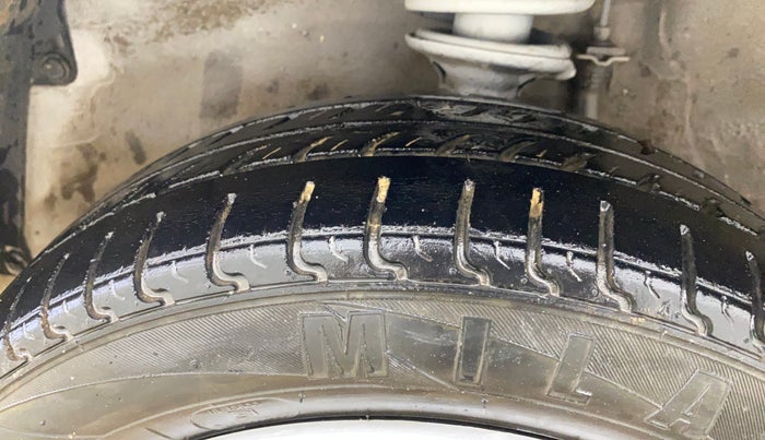 2015 Maruti Alto K10 VXI, CNG, Manual, 78,574 km, Left Front Tyre Tread