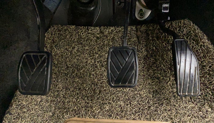 2019 Maruti New Wagon-R LXI CNG 1.0 L, CNG, Manual, 33,363 km, Pedals